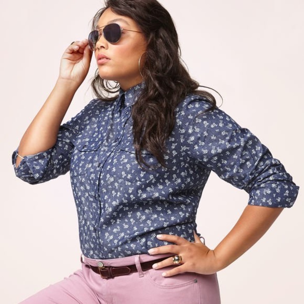 🌸💐🌺FLORAL CHAMBRAY SHIRT🌺💐🌸